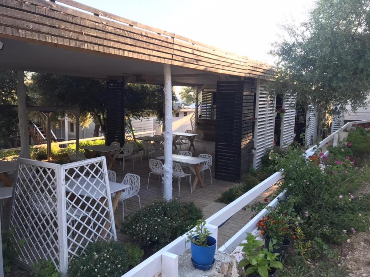 Hotel Albanian Garden Gjilek Exteriér fotografie