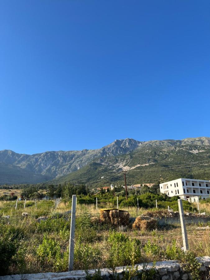 Hotel Albanian Garden Gjilek Exteriér fotografie